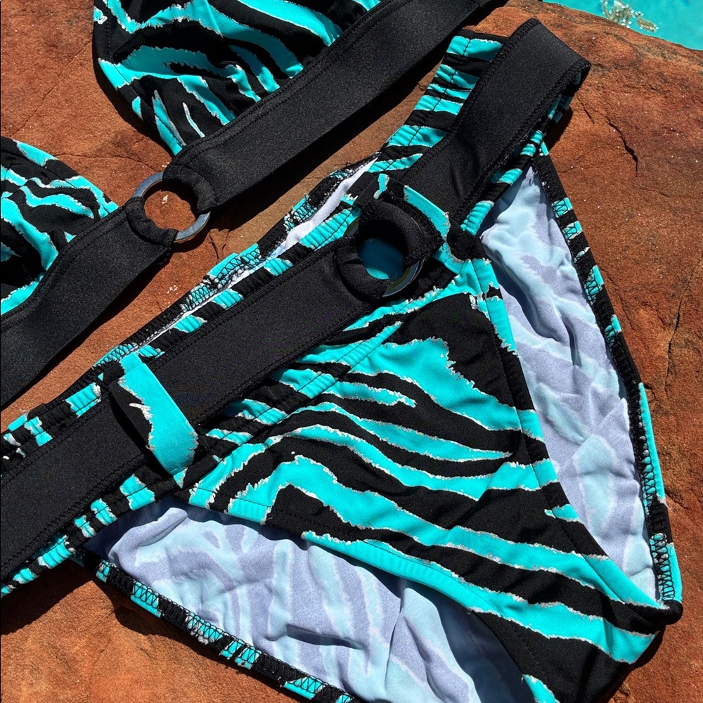 VENUS Black & Teal Zebra Ring-Accent James Bond Style Bikini 10 - Picture 2 of 4